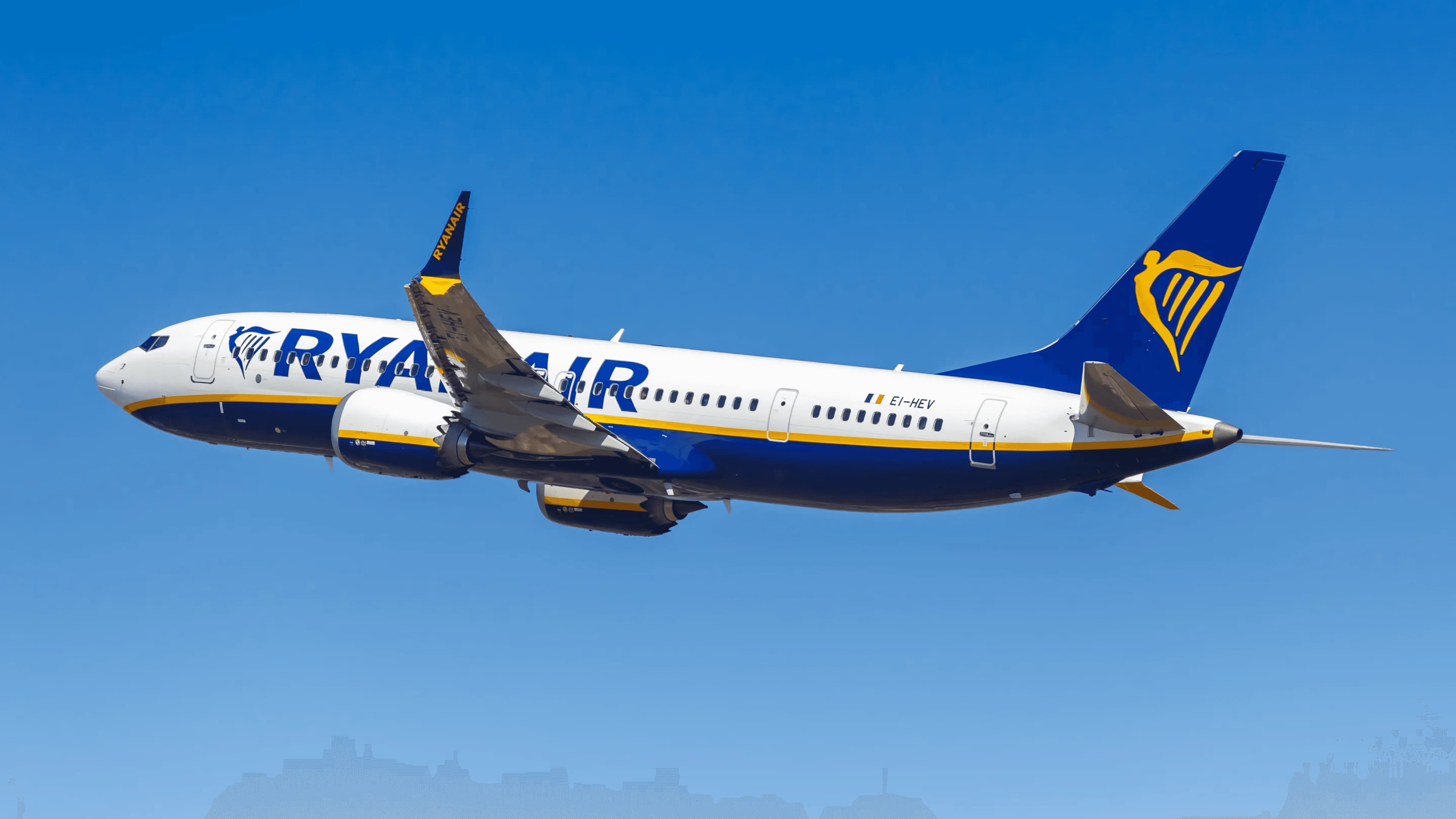 Ryanair Boeing 737 MAX 8-200 Seat Guide (2026)