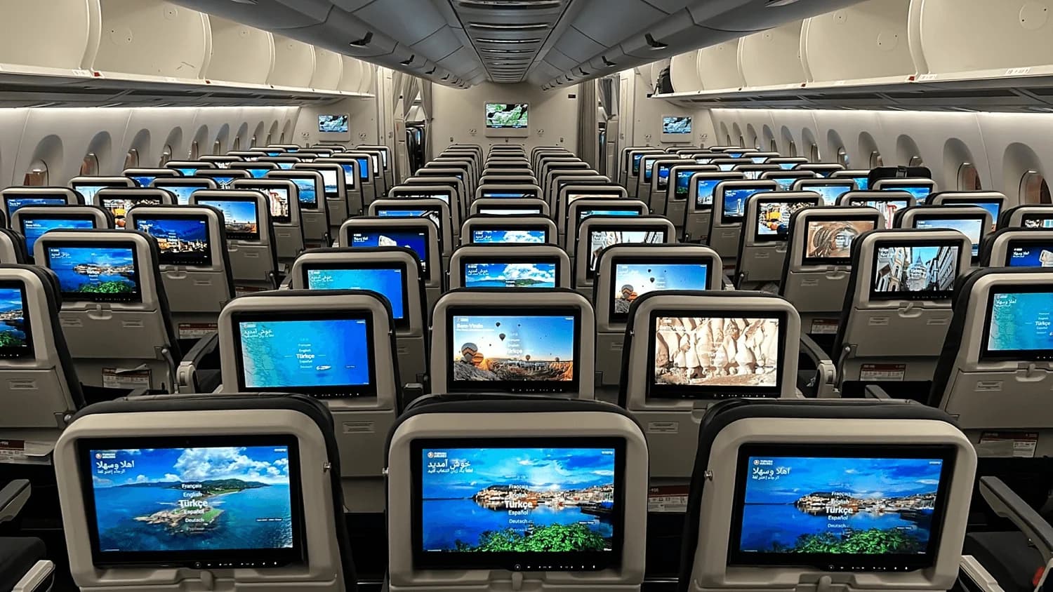 Turkish Airlines Airbus A350-900 Seat Guide: Best Seats & Power Audit