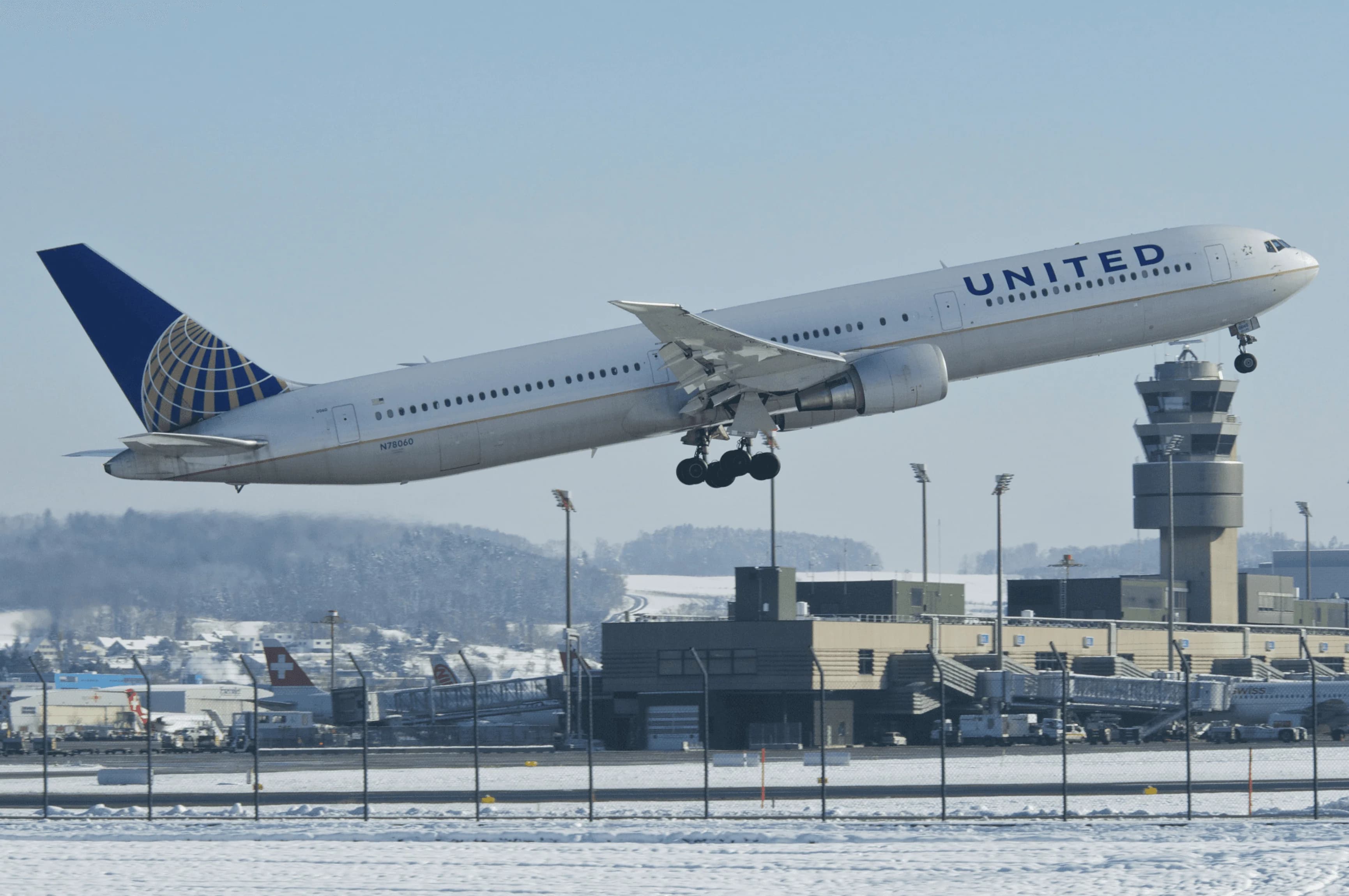 United Airlines Boeing 767-400ER Seat Guide (2026)