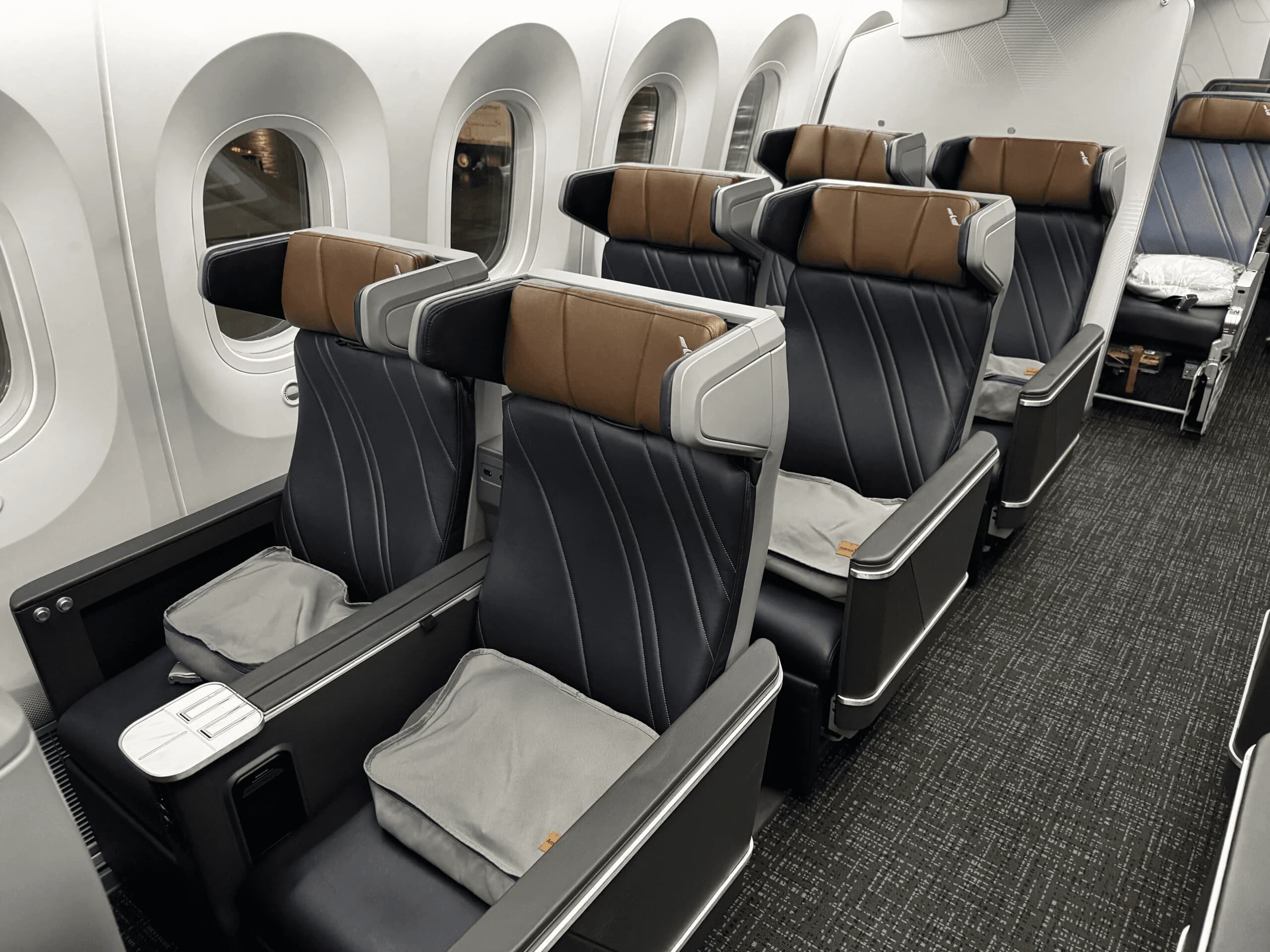 American Airlines Premium Economy Review (2026)
