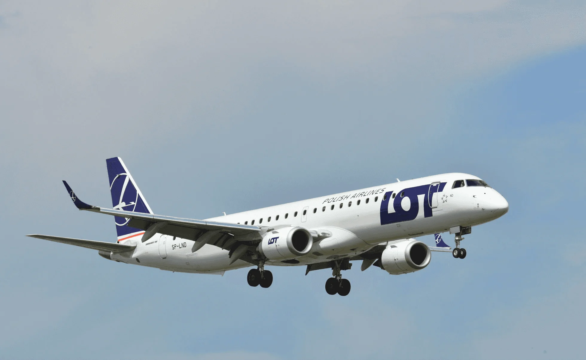 LOT Embraer-195 Seat Guide (2026)