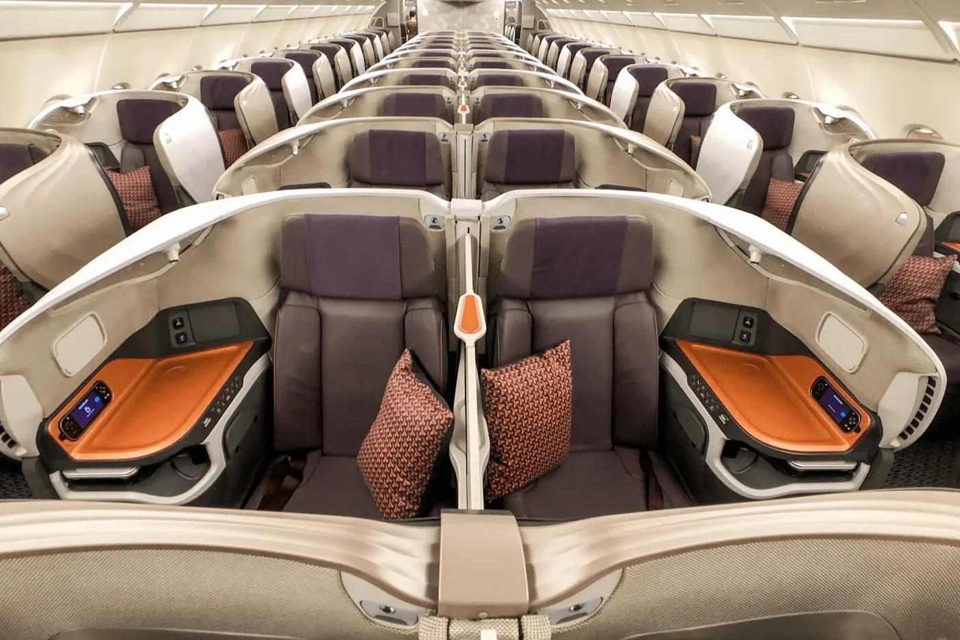 Singapore Airlines A380-800 Business Class Seat Guide (2026)