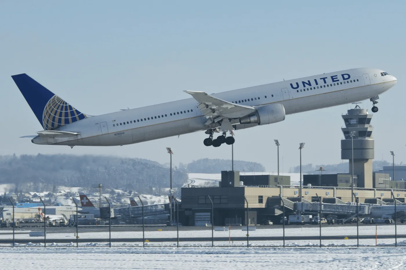 United Airlines Boeing 767-400ER Seat Guide (2026)